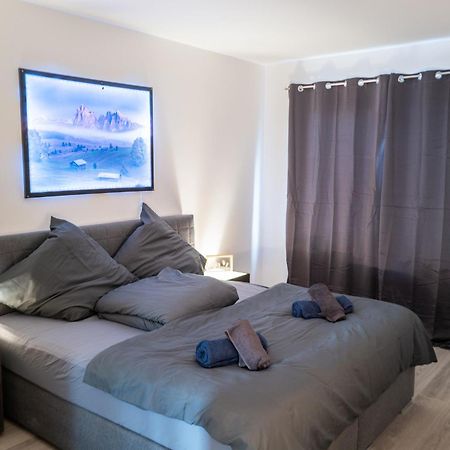 #412 Komfortable, Stilvolle Wohnung Fuer 6 Personen Mülheim an der Ruhr Extérieur photo