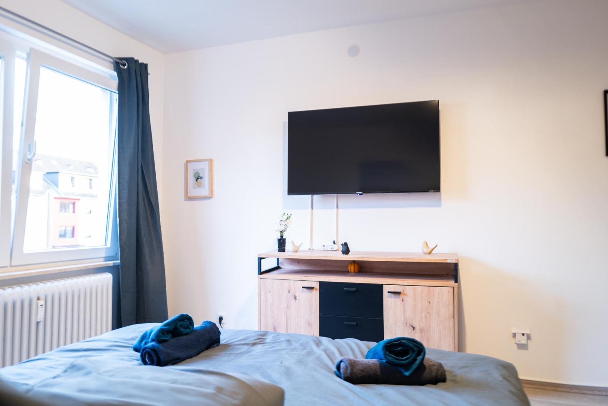 #412 Komfortable, Stilvolle Wohnung Fuer 6 Personen Mülheim an der Ruhr Extérieur photo