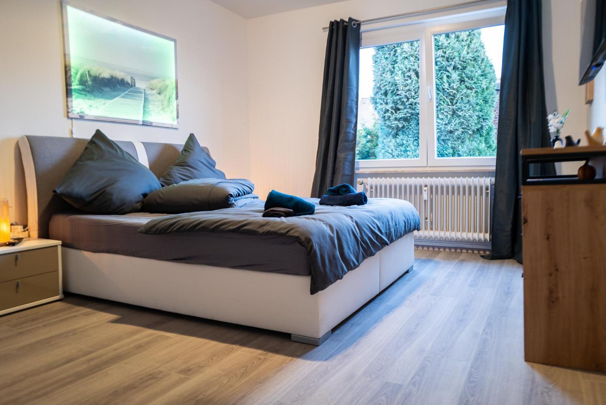 #412 Komfortable, Stilvolle Wohnung Fuer 6 Personen Mülheim an der Ruhr Extérieur photo